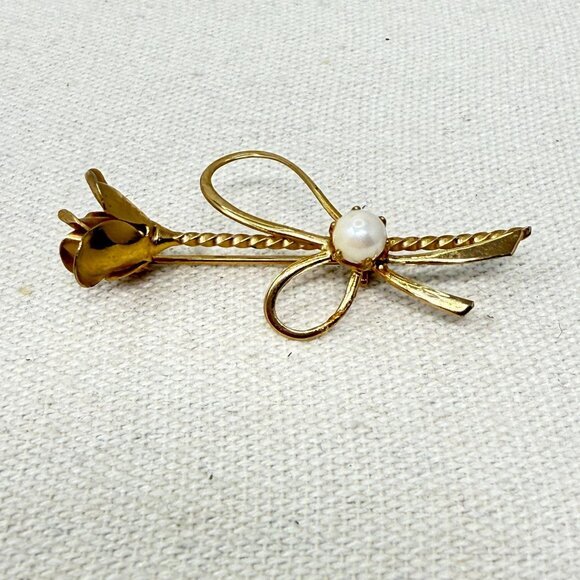 Vintage Rose Flower Brooch Gold-Tone Bow Dainty Minimal Imitation Pearl Retro - Picture 1 of 8